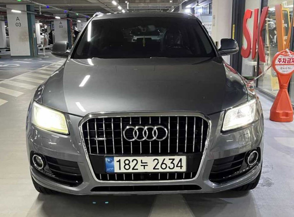 아우디 Q5 35 TDI 콰트로 사진 2