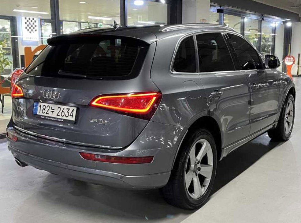 아우디 Q5 35 TDI 콰트로 사진 4