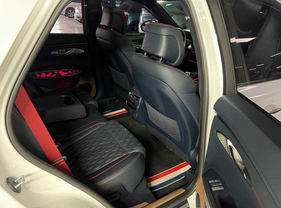 제네시스 GV70 2.5T 가솔린 AWD 사진 16