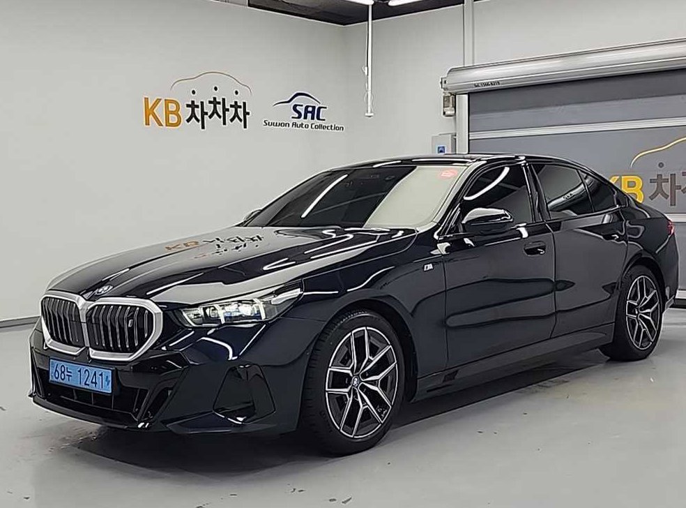 BMW i5 eDrive 40