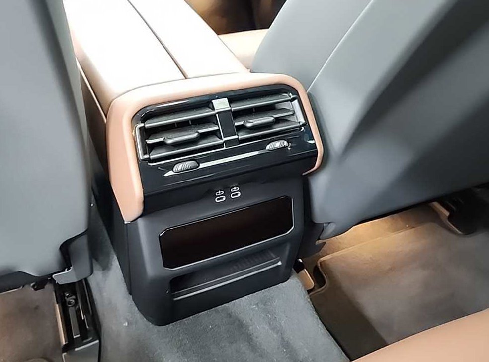 BMW i5 eDrive 40 사진 13