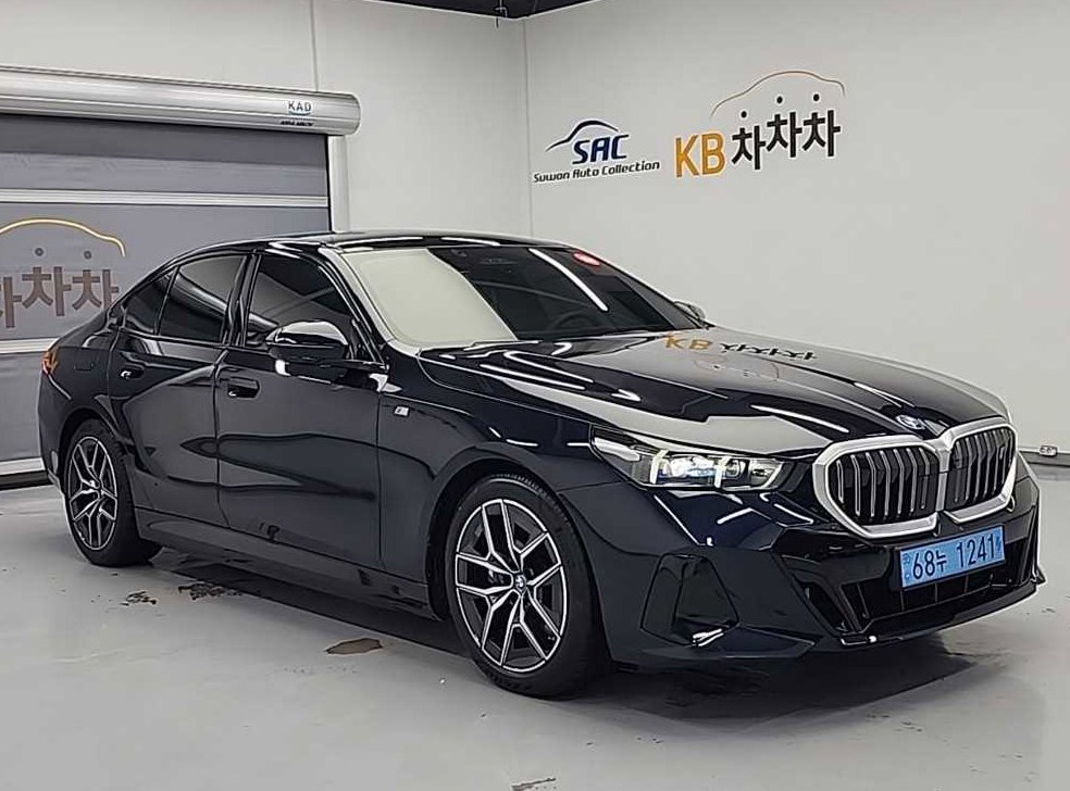 BMW i5 eDrive 40 사진 4