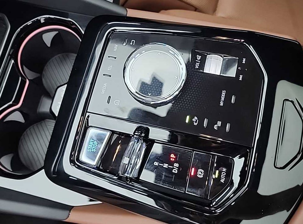 BMW i5 eDrive 40 사진 8