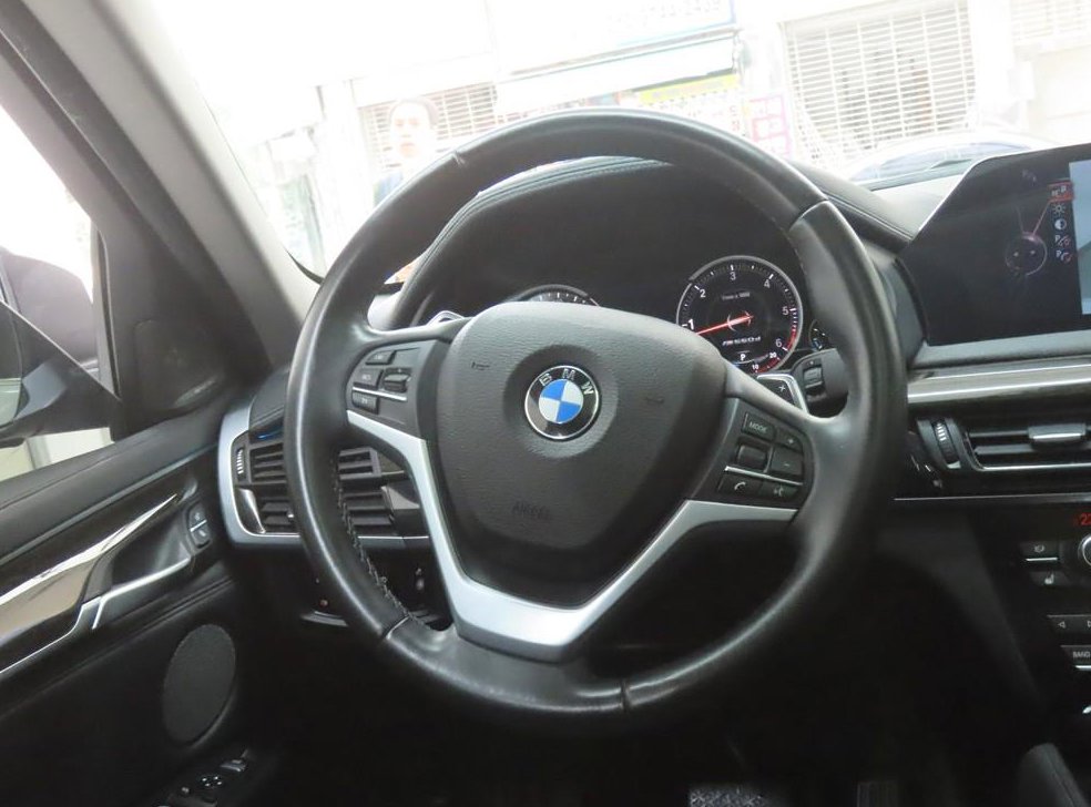 BMW X6 xDrive 30d 사진 18
