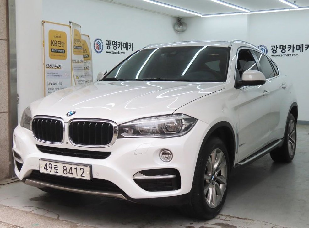 BMW X6 xDrive 30d 사진 2