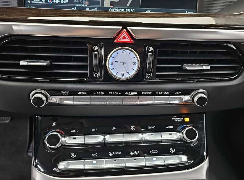 제네시스 EQ900 3.8 GDI AWD 사진 10