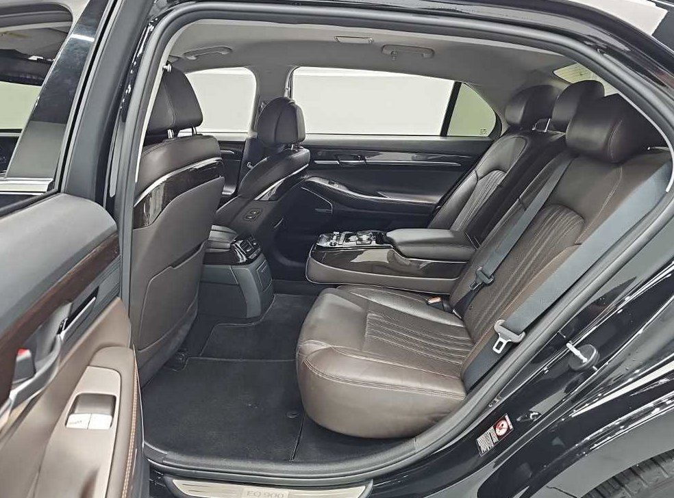 제네시스 EQ900 3.8 GDI AWD 사진 12