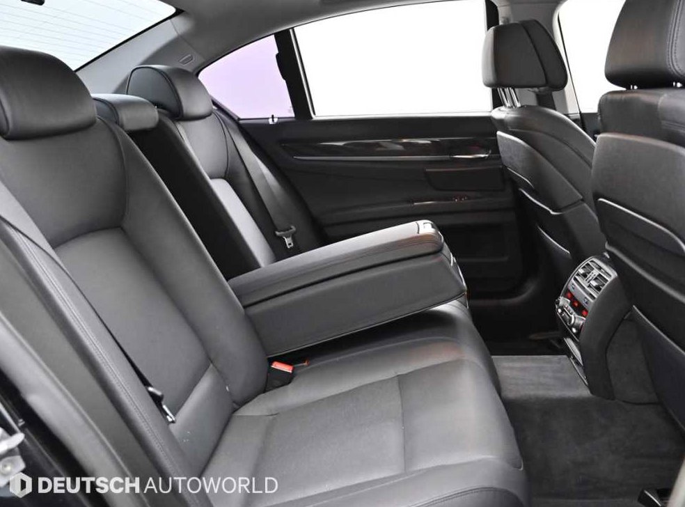 BMW 7시리즈 740 사진 12
