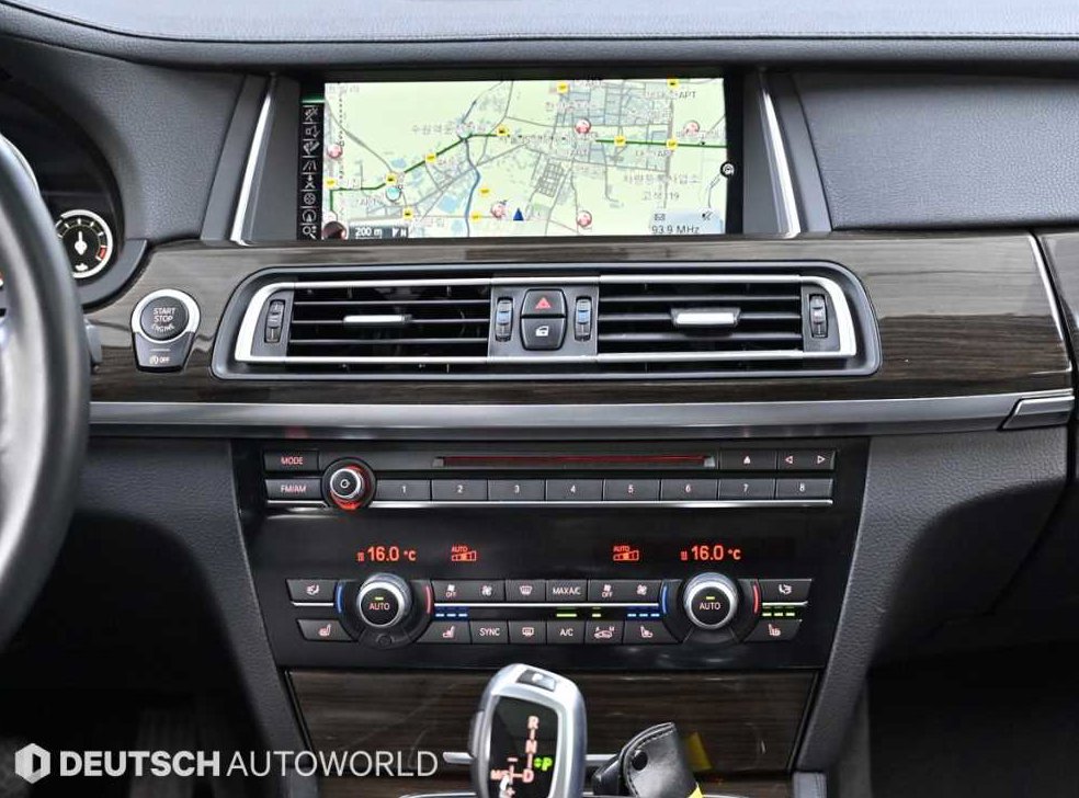 BMW 7시리즈 740 사진 14