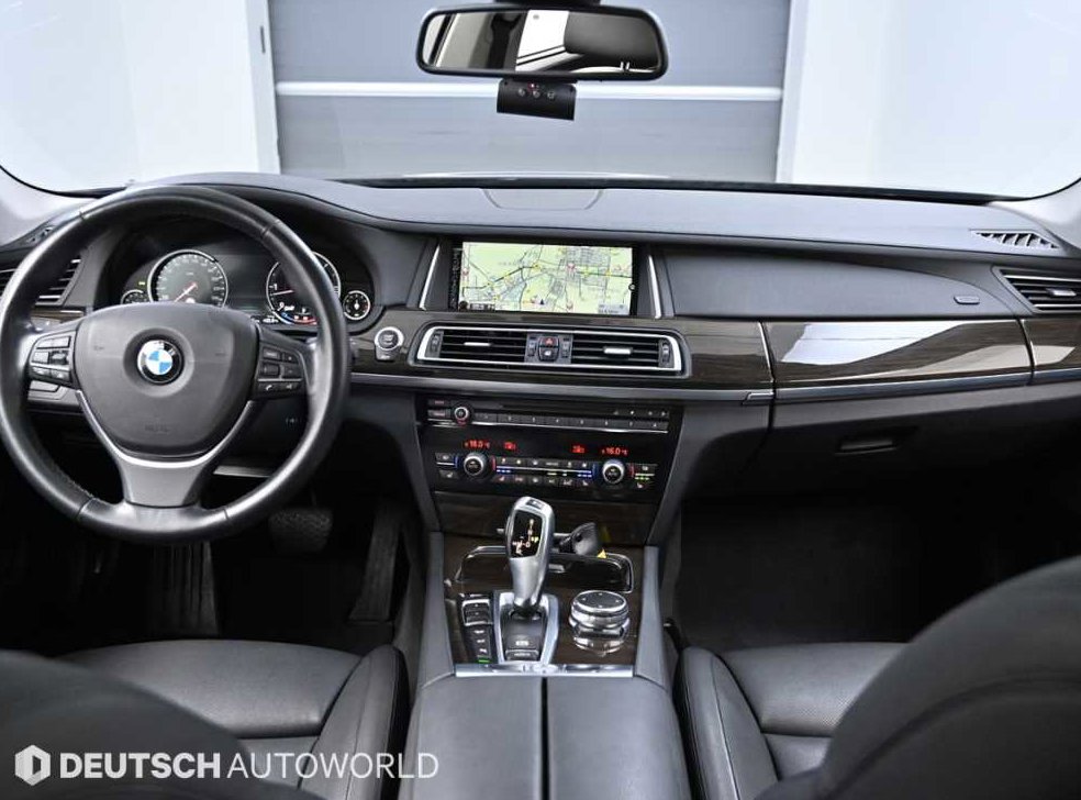 BMW 7시리즈 740 사진 7