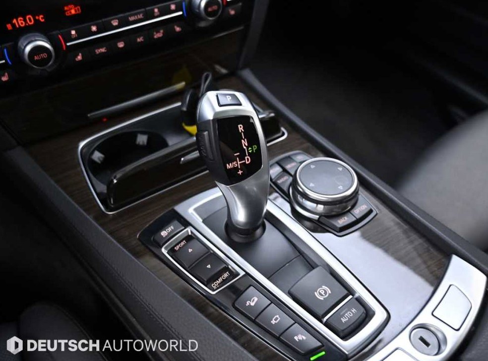 BMW 7시리즈 740 사진 9