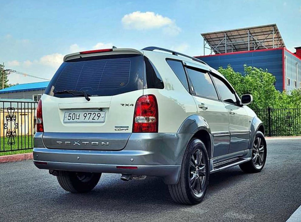 KG모빌리티(쌍용)  렉스턴 RX4 4WD 사진 2