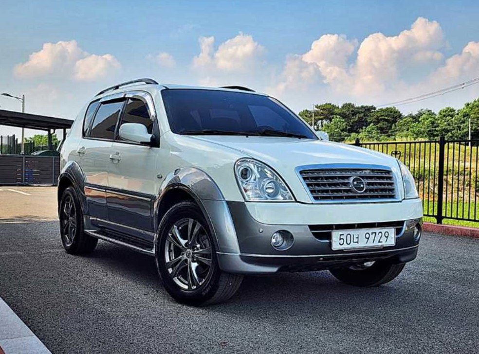 KG모빌리티(쌍용)  렉스턴 RX4 4WD 사진 3