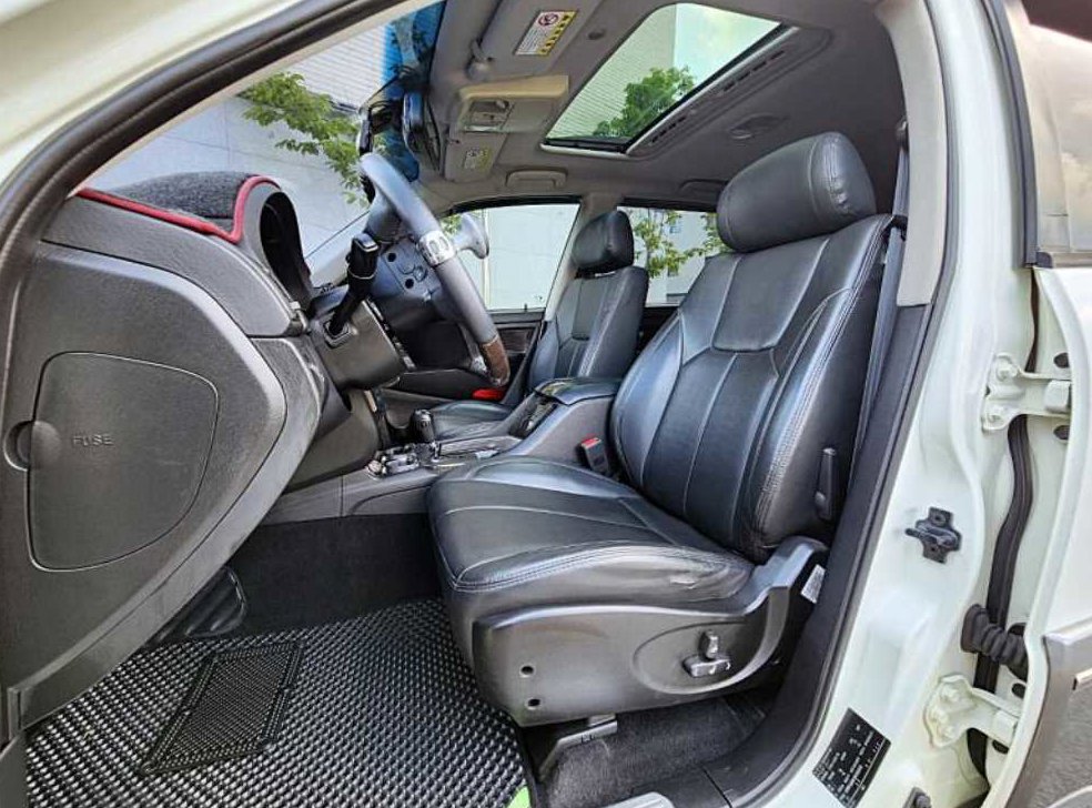 KG모빌리티(쌍용)  렉스턴 RX4 4WD 사진 8