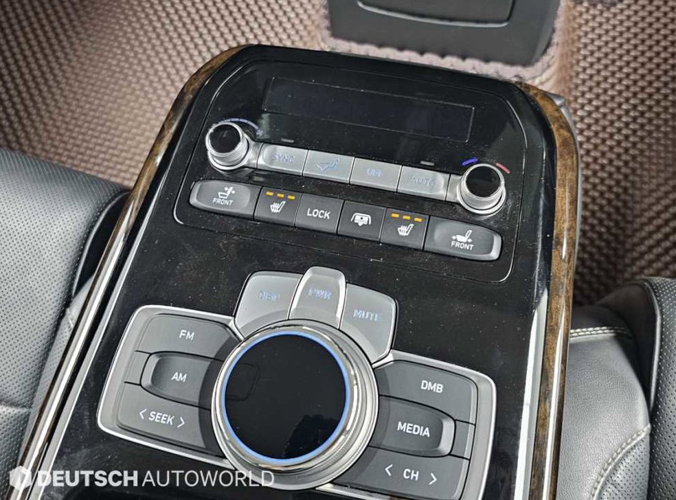 제네시스 G90 3.8 GDI AWD 사진 16
