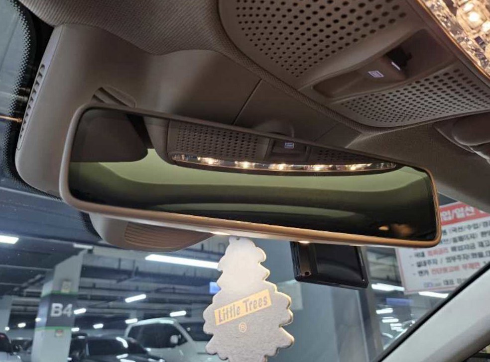 벤츠 E 클래스 E300e 익스클루시브 사진 16