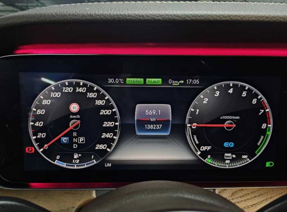 벤츠 E 클래스 E300e 익스클루시브 사진 8