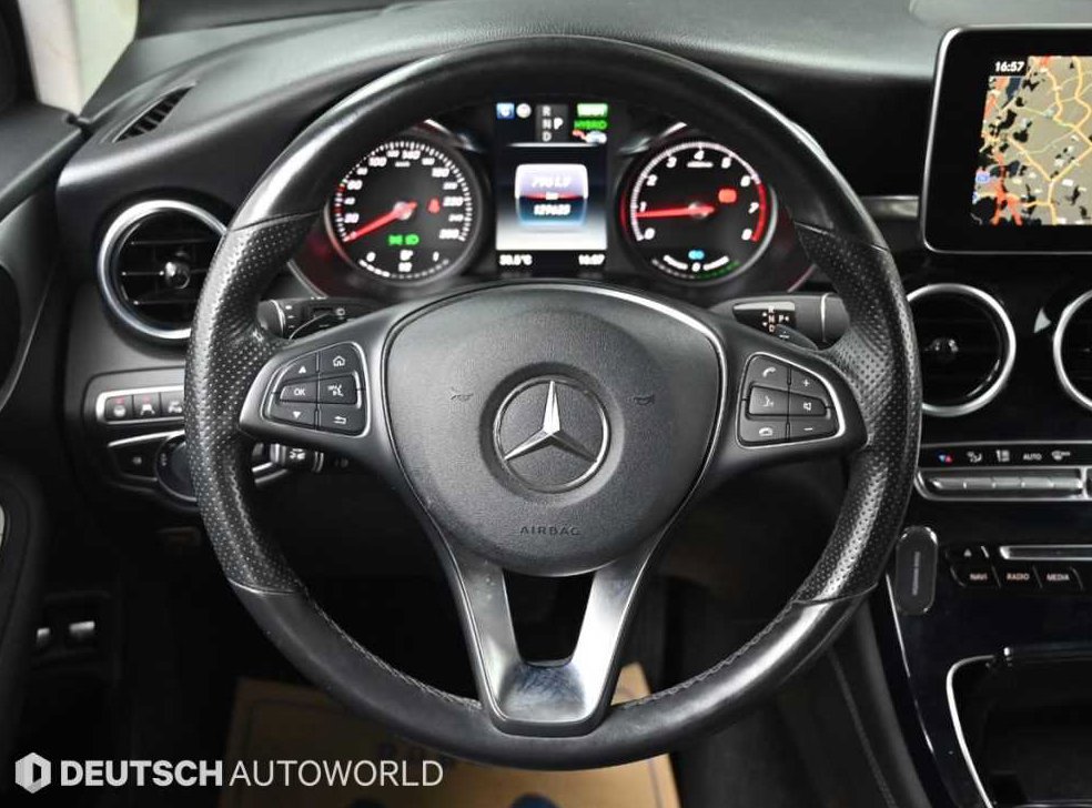 벤츠 GLC 클래스 GLC 350 e 4MATIC 사진 13