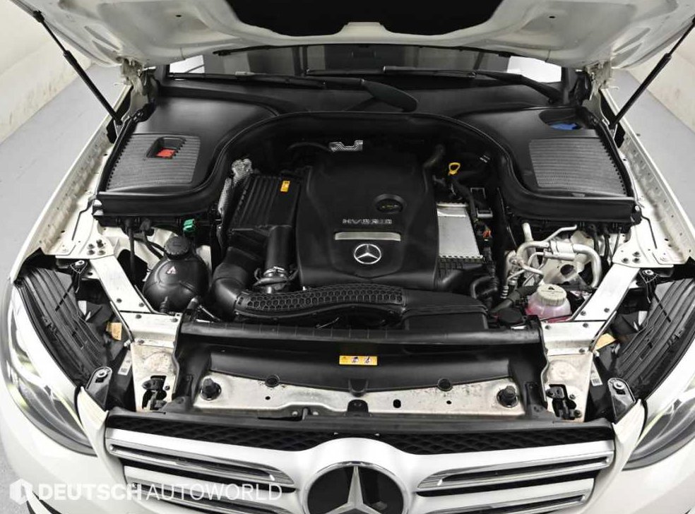 벤츠 GLC 클래스 GLC 350 e 4MATIC 사진 6