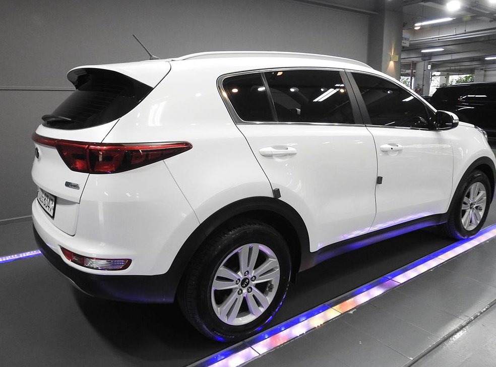 기아 스포티지 디젤 2.0 2WD 프레스티지 사진 4