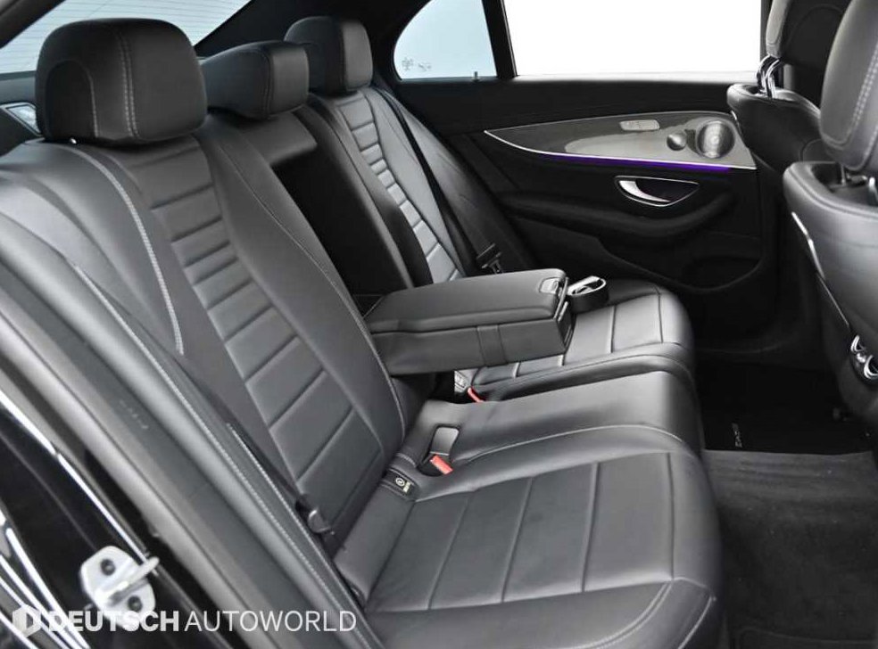 벤츠 E 클래스 E350 4MATIC AMG LINE 사진 12