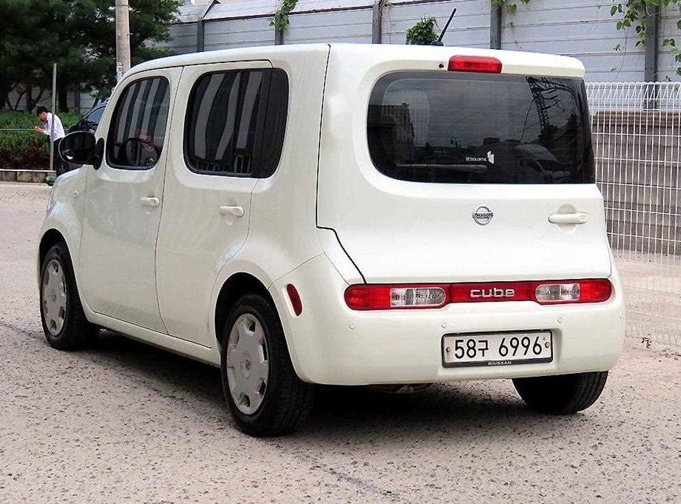 닛산 큐브 1.8 S 사진 3