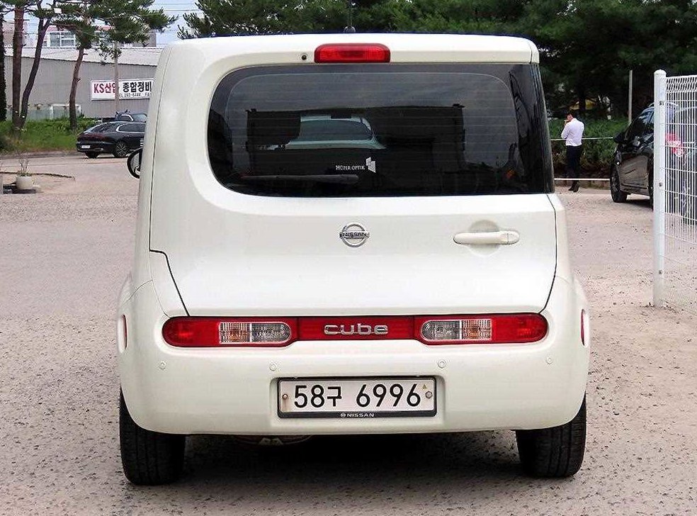 닛산 큐브 1.8 S 사진 4