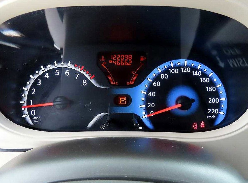 닛산 큐브 1.8 S 사진 9
