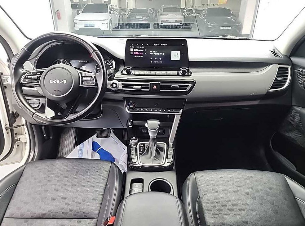 기아 셀토스 가솔린 1.6 터보 2WD 사진 7