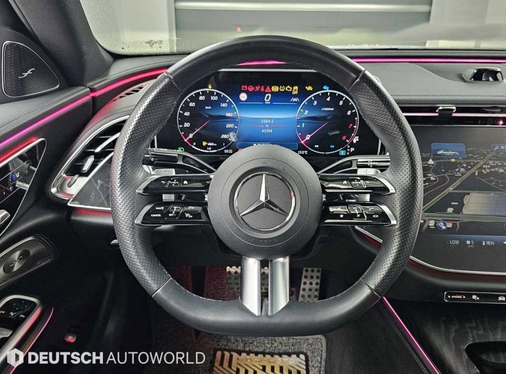 벤츠 E 클래스 E300 4MATIC 사진 13