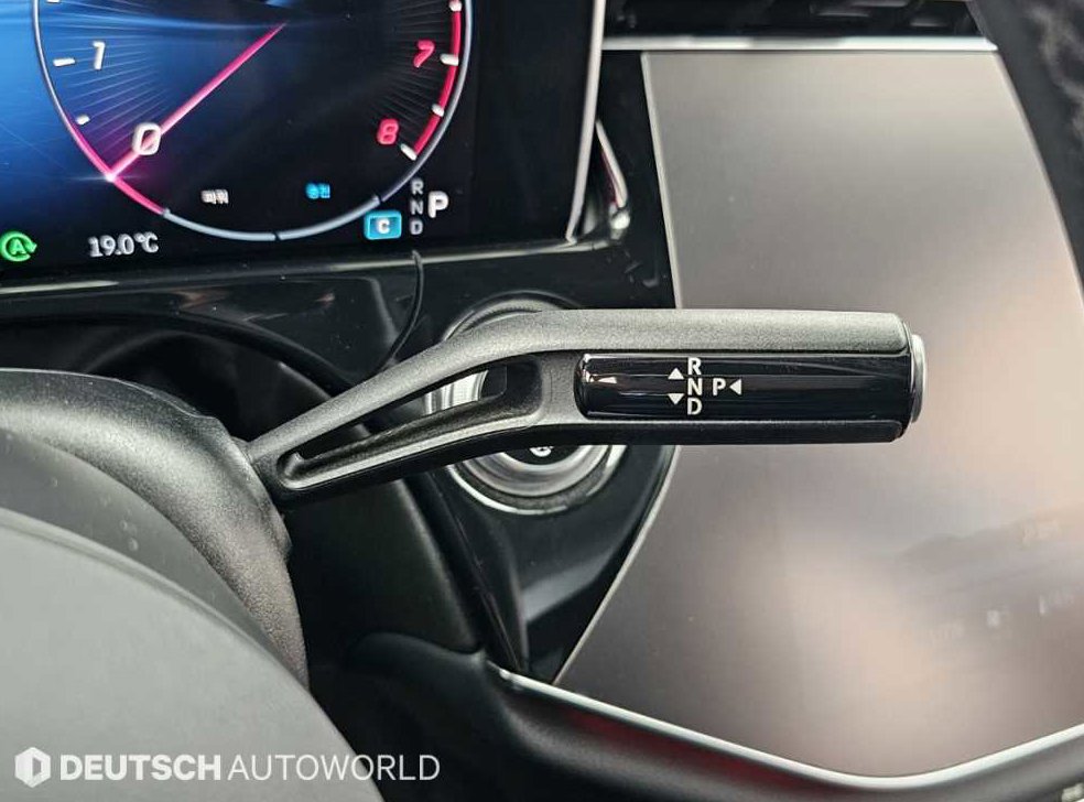 벤츠 E 클래스 E300 4MATIC 사진 9