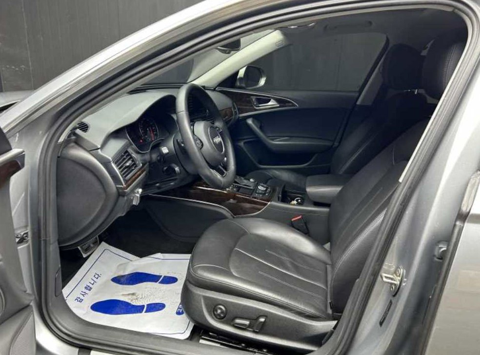 아우디 A6 2.0 TDI 사진 6