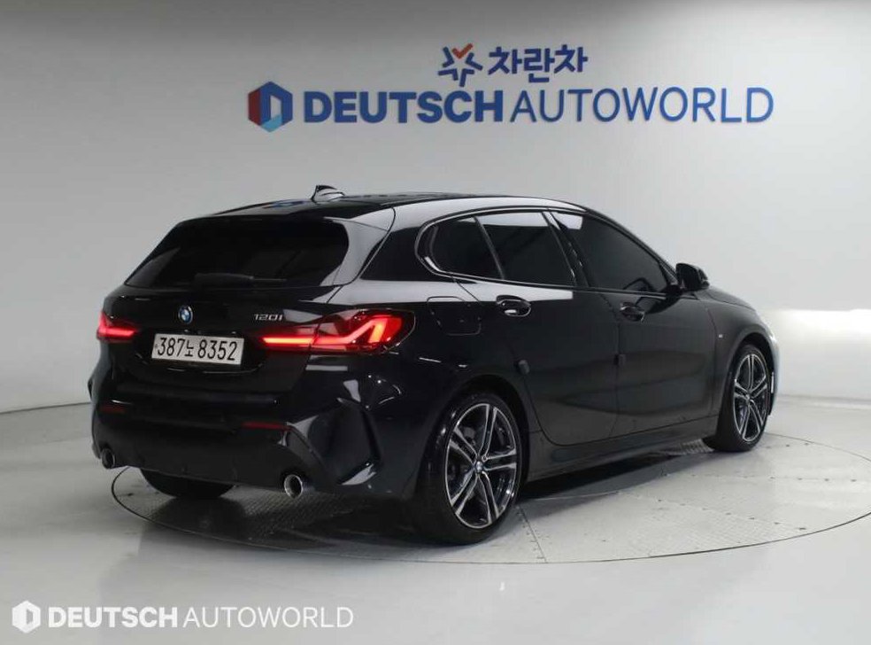 BMW 1시리즈 120i M 스포츠 사진 2