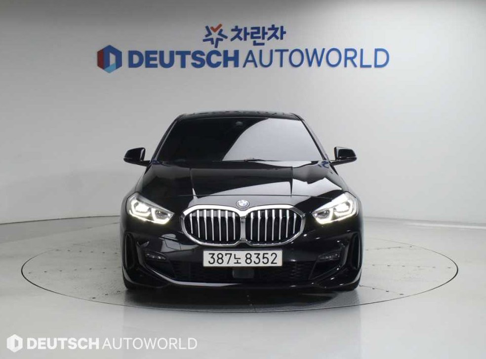 BMW 1시리즈 120i M 스포츠 사진 3