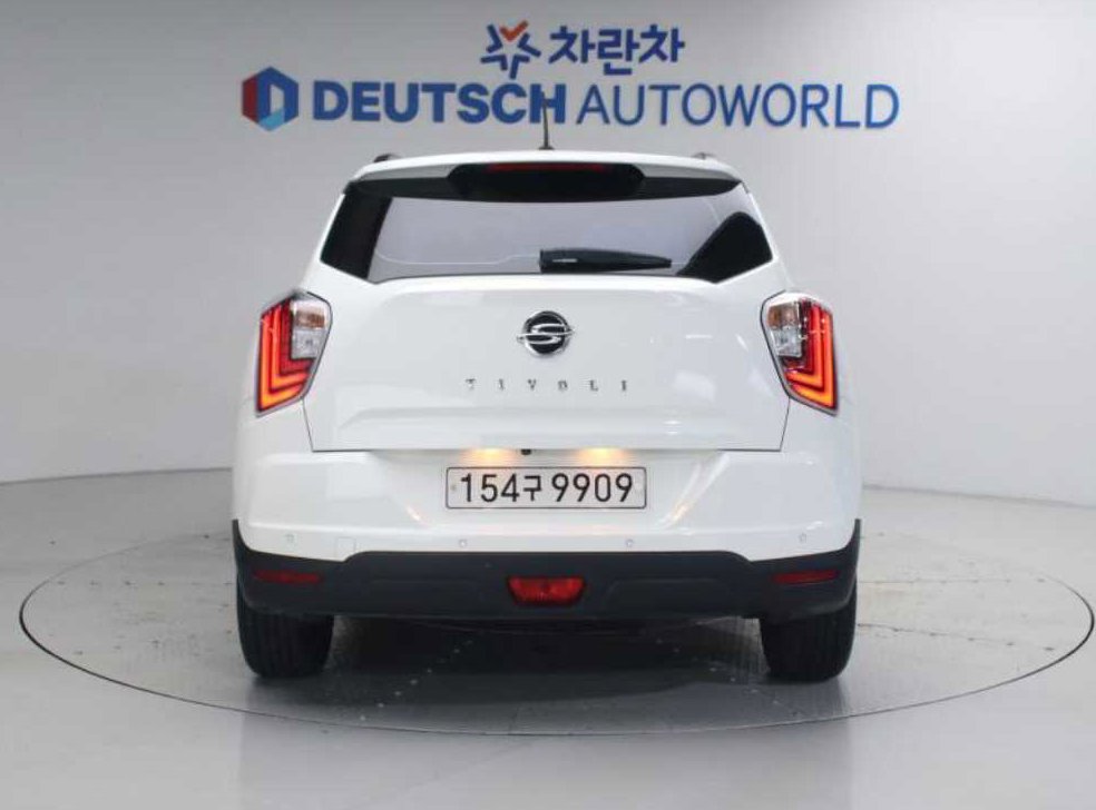 KG모빌리티(쌍용)  티볼리 2WD 가솔린 1.5 사진 4