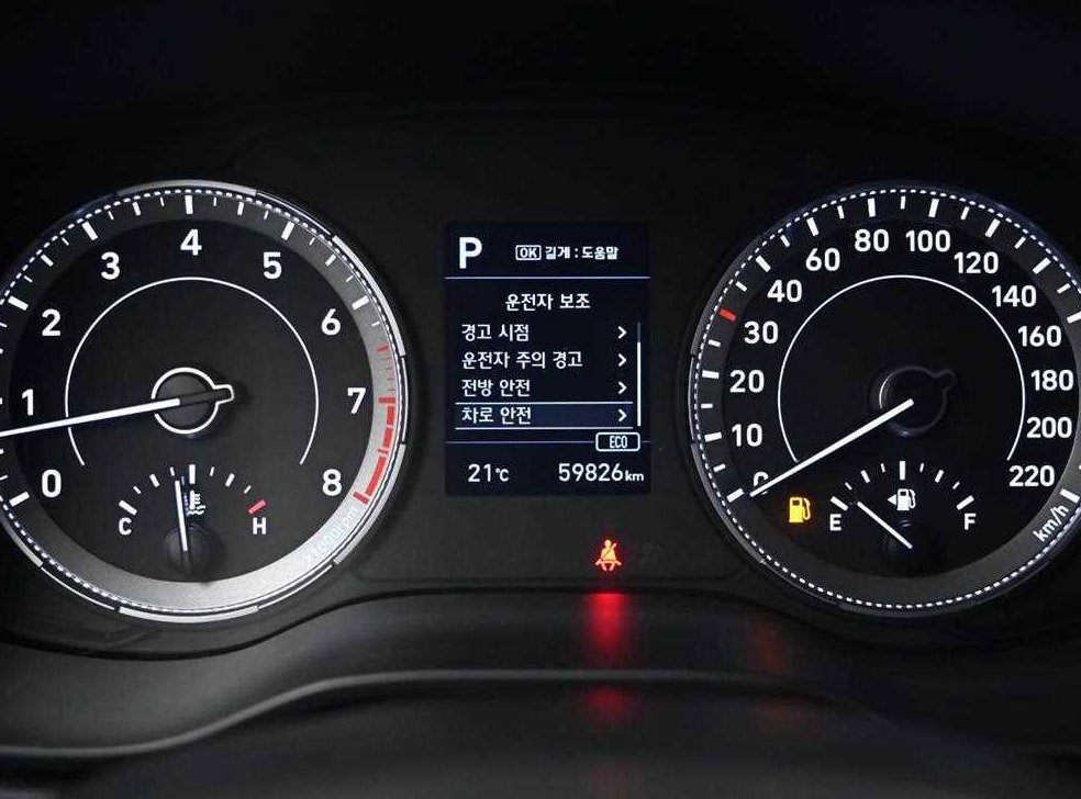현대 베뉴 1.6 스마트 사진 8
