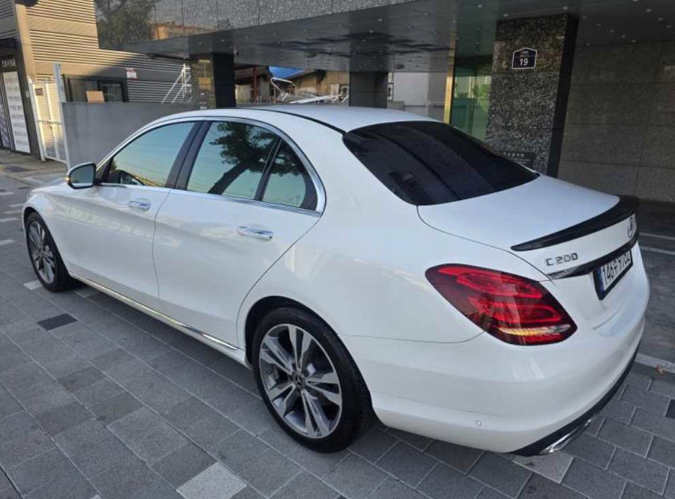 벤츠 C 클래스 C200 아방가르드 사진 6