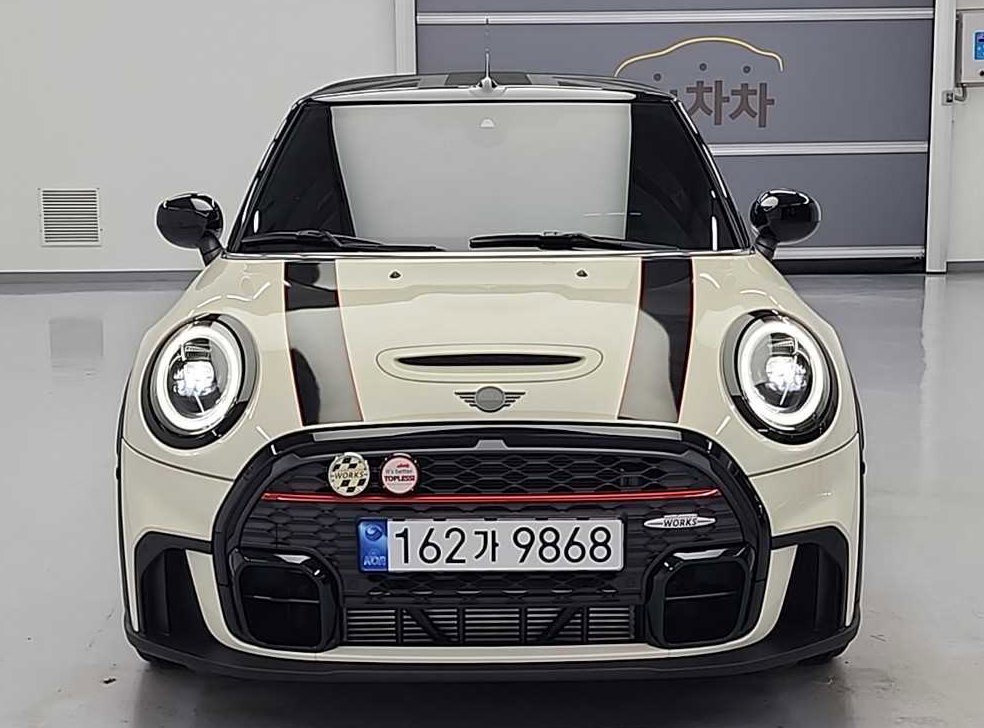 미니 쿠퍼 컨버터블 2.0 쿠퍼 S JCW 런치팩 사진 2