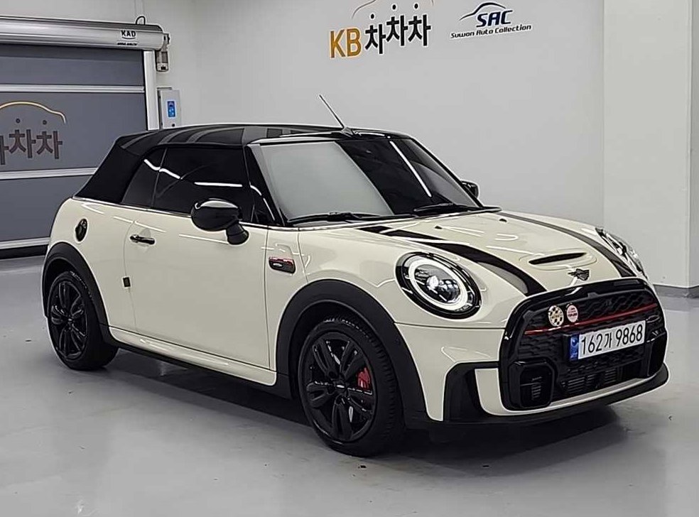 미니 쿠퍼 컨버터블 2.0 쿠퍼 S JCW 런치팩 사진 4