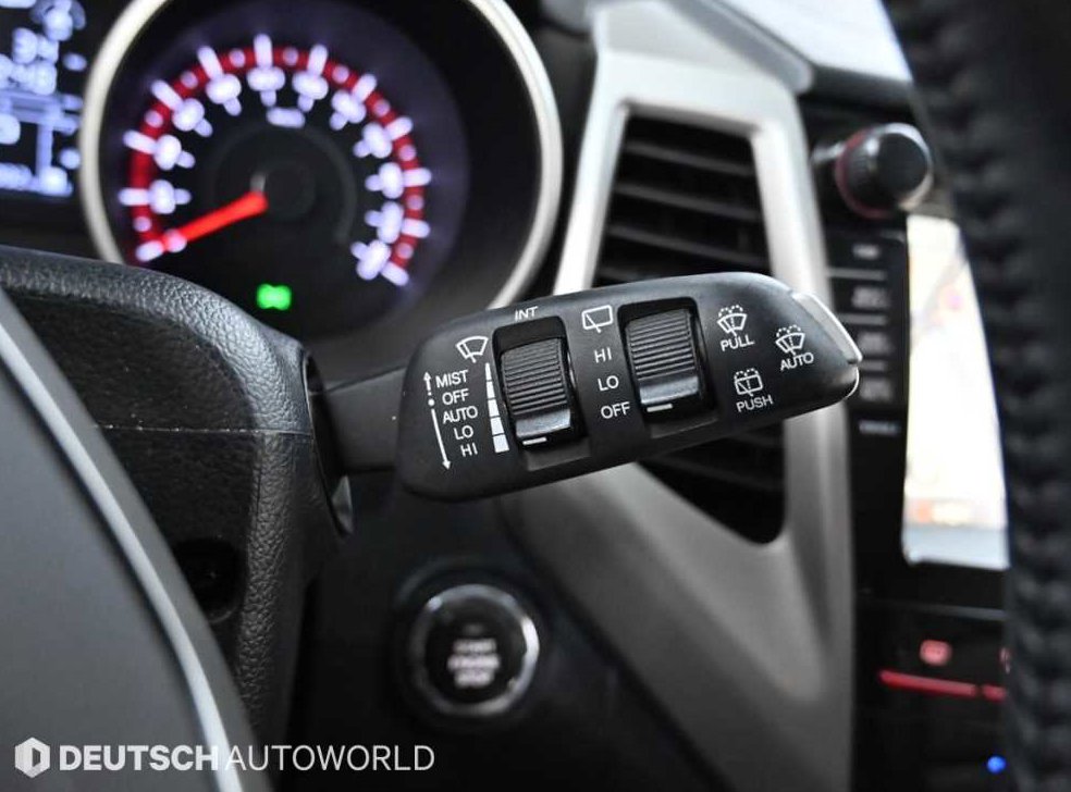 KG모빌리티(쌍용)  티볼리 디젤 2WD 1.6 VX 사진 18