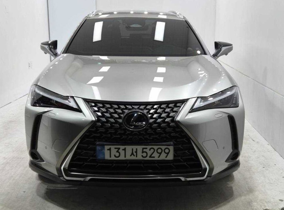 렉서스 UX 2.0