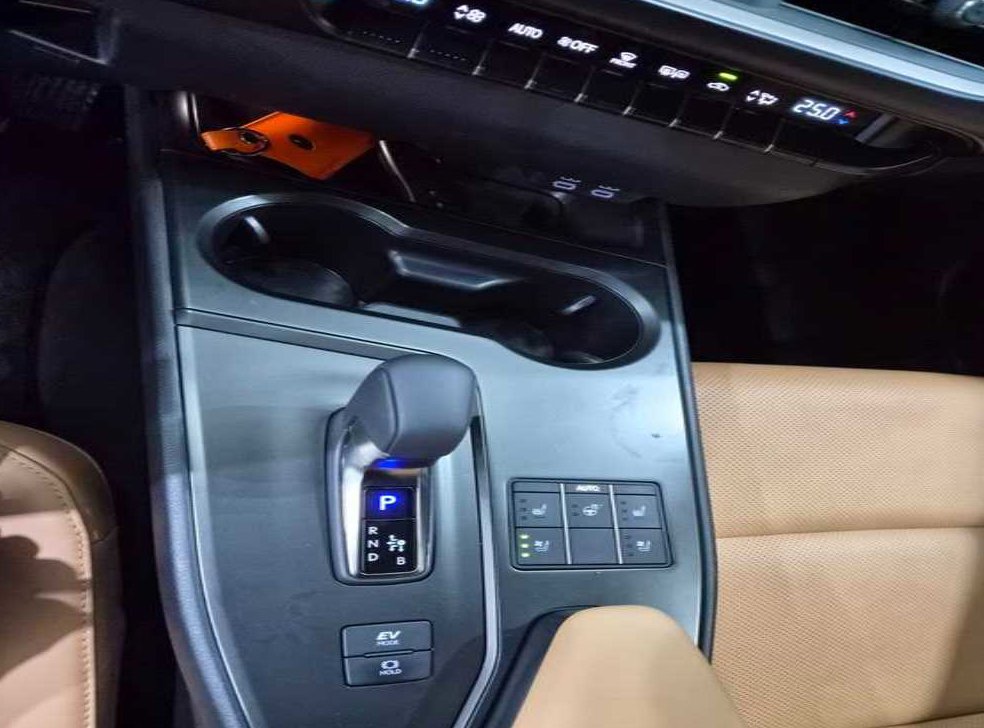 렉서스 UX 2.0 사진 15