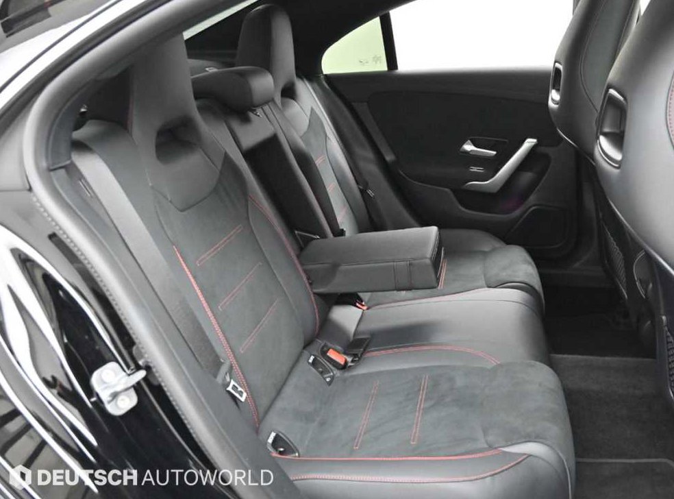 벤츠 CLA 클래스 CLA 250 4MATIC 사진 12