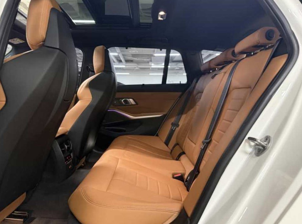 BMW 3시리즈 M340i xDrive 투어링 사진 10