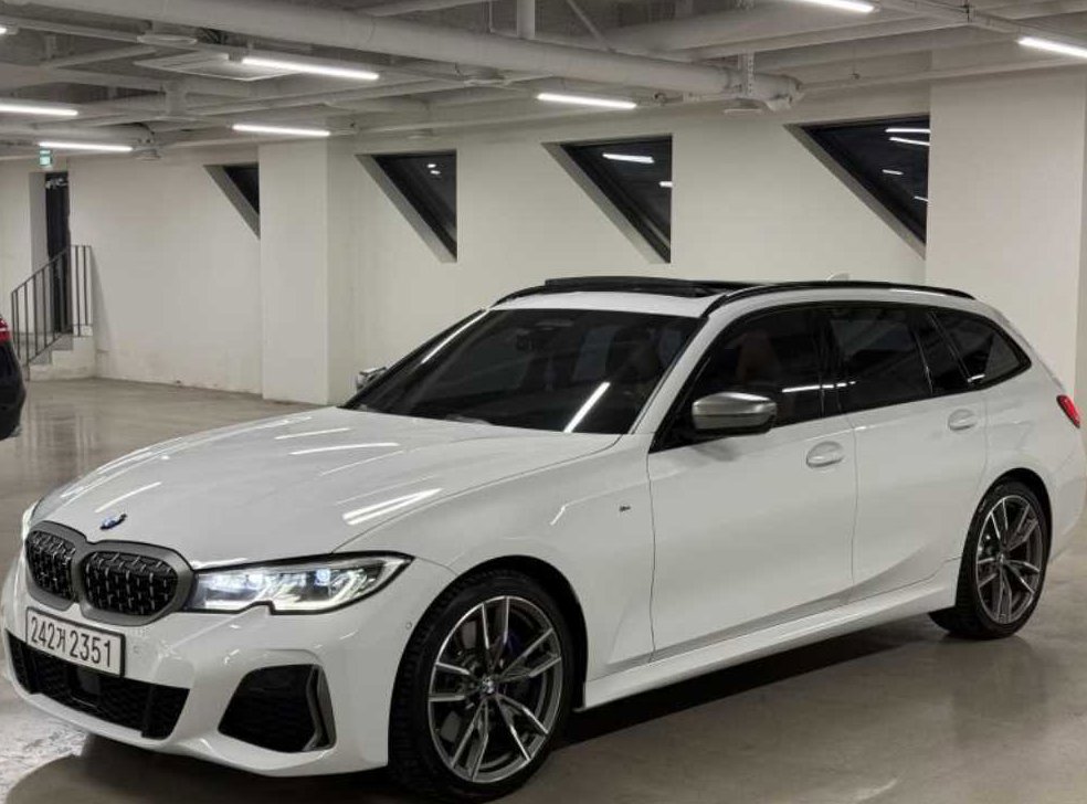 BMW 3시리즈 M340i xDrive 투어링 사진 3