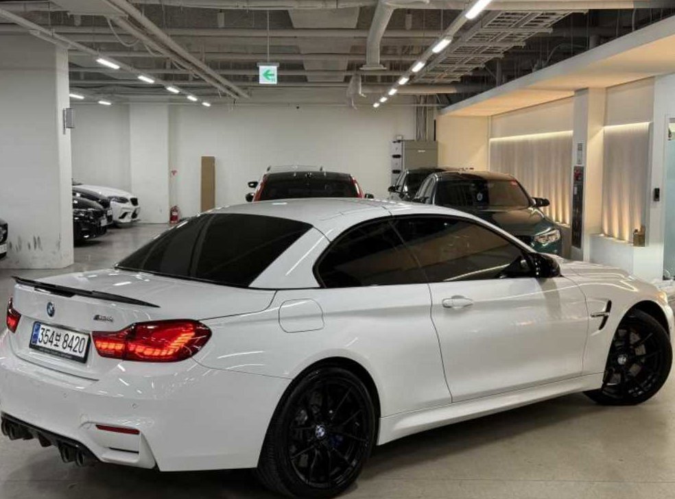 BMW 4시리즈 컨버터블 퍼포먼스 사일렌서 에디션 사진 2