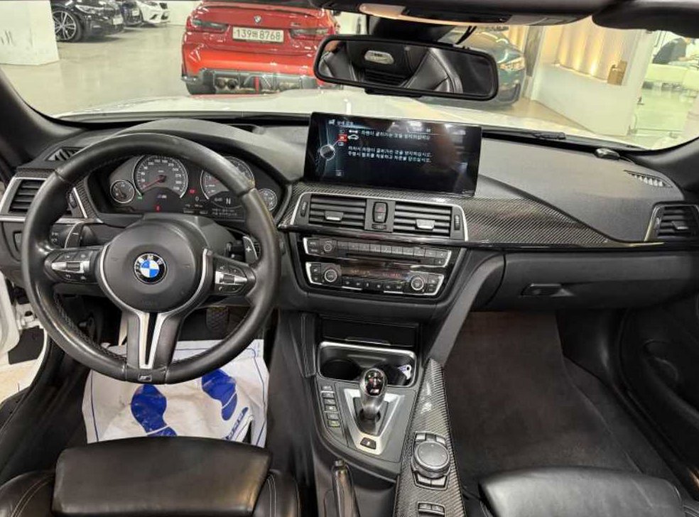 BMW 4시리즈 컨버터블 퍼포먼스 사일렌서 에디션 사진 8