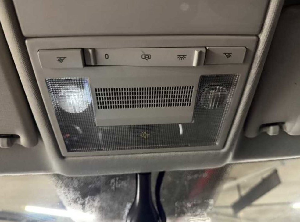 폭스바겐 폴로 1.4 TDI 블루모션 R-LINE 사진 13