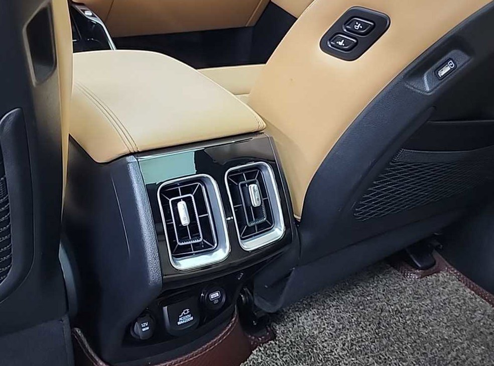 기아 쏘렌토 디젤 2.2 2WD 시그니처 사진 13