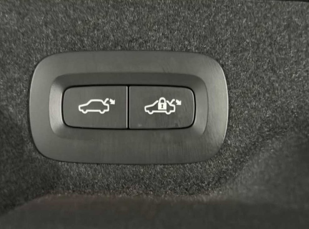 볼보 S90 B5 인스크립션 사진 18